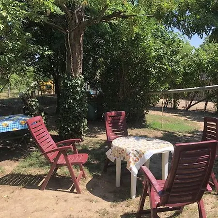 István Apartamento *